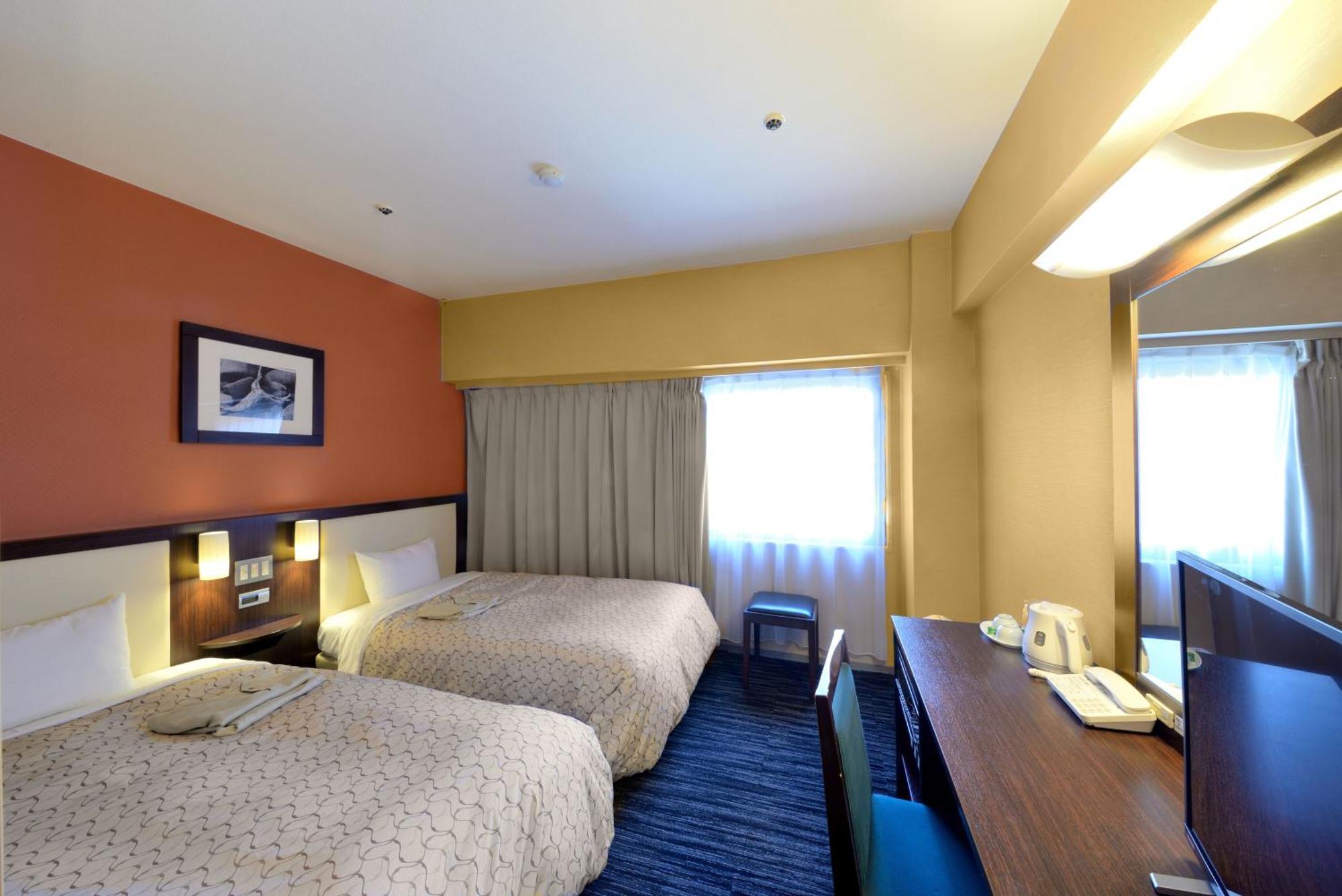 Toyama Manten Hotel Екстер'єр фото